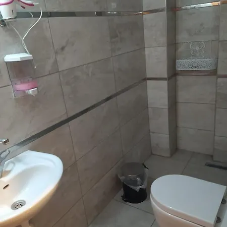 Funky Monkey Hostel&pub Antalya